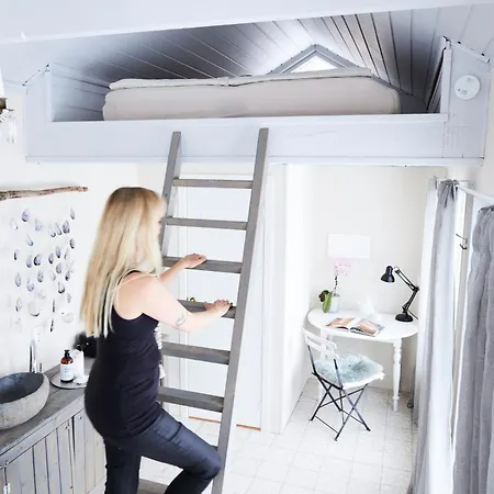 Penzion Tiny House Skiphelle